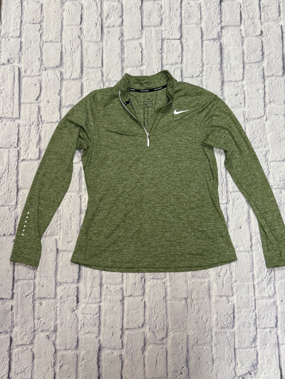 Nike Women’s Olive Green Long-Sleeve Quarter-Zip Pullover